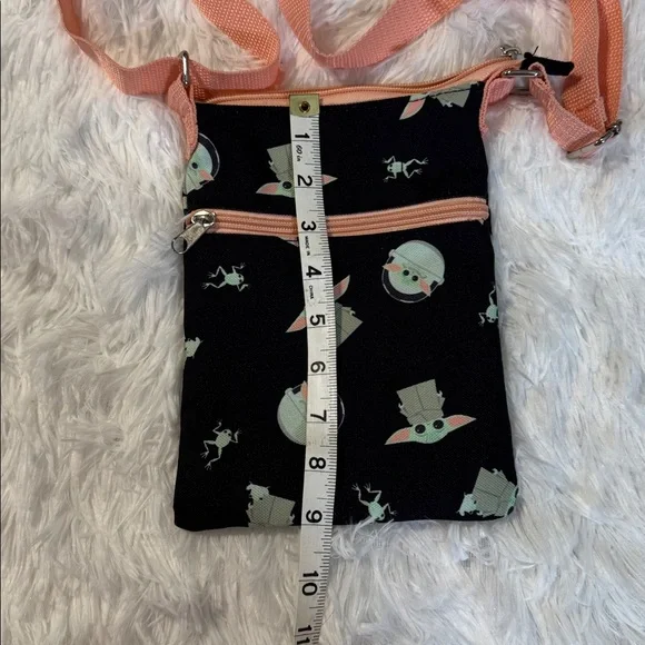 Star Wars Black and Peach Bag with Baby Yoda - Picture 6 of 7